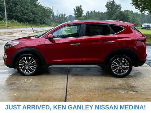 Used 2021 Hyundai Tucson Limited w/ Cargo Package FWD image 6