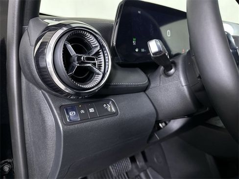 New 2026 Chevrolet Equinox LT w/ Convenience Package II image 18