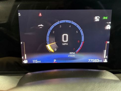 Used 2024 Chevrolet Trax ACTIV w/ Driver Confidence Package FWD image 24