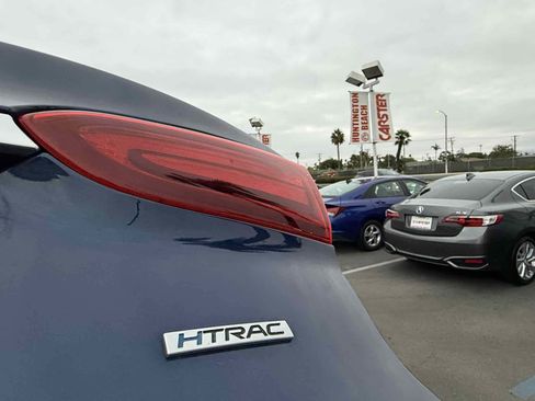 Used 2020 Hyundai Santa Fe SE image 80