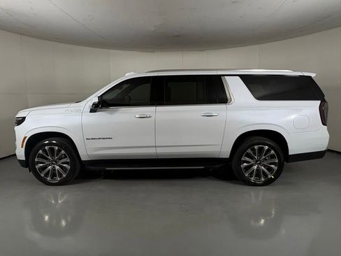 New 2026 Chevrolet Suburban High Country w/ Sun And Tow Package AWD/4WD image 6