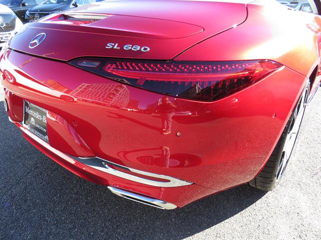 Used 2026 Mercedes-Benz Maybach SL 680 image 30