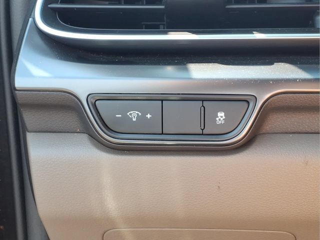 Used 2026 Kia Carnival FWD image 13
