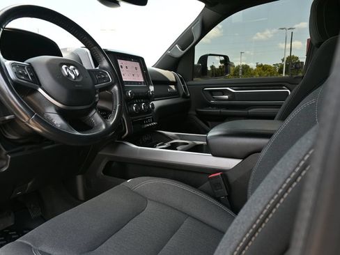 Used 2022 RAM 1500 Big Horn AWD/4WD image 14