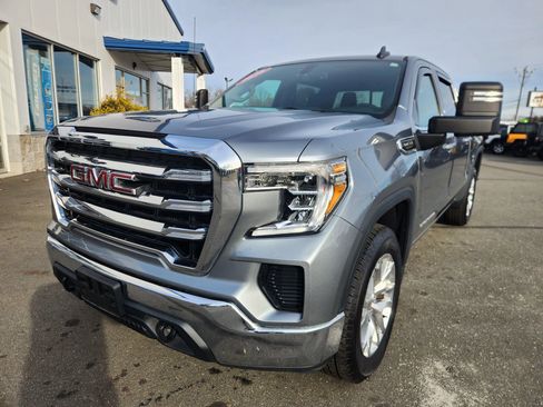 Used 2020 GMC Sierra 1500 SLE w/ SLE Value Package image 4