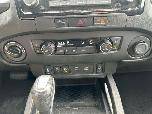 Used 2023 Nissan Frontier SV w/ SV Convenience Package AWD/4WD image 24