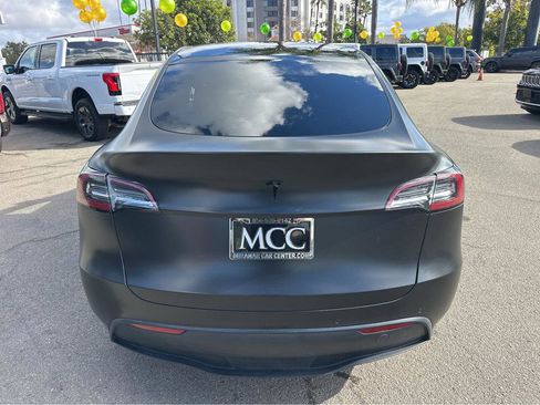 Used 2020 Tesla Model Y Performance image 12
