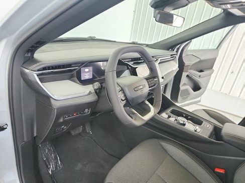 New 2026 Jeep Cherokee Laredo AWD/4WD image 18