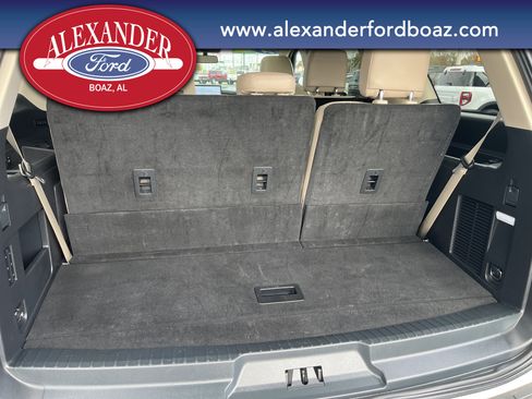 Used 2024 Ford Expedition Limited image 21
