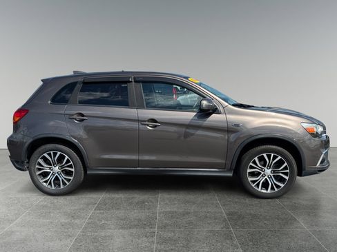 Used 2018 Mitsubishi Outlander Sport ES AWD/4WD image 7