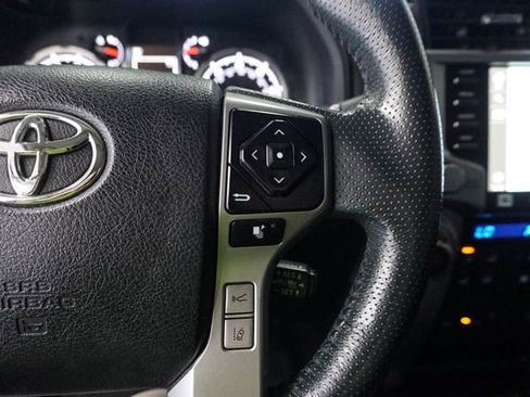 Used 2021 Toyota 4Runner Limited AWD/4WD image 17