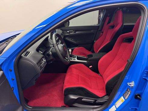 Used 2025 Honda Civic Type R image 14