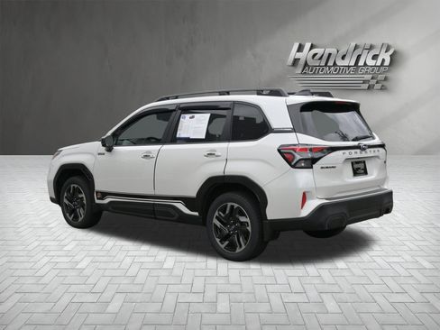 Used 2025 Subaru Forester Limited w/ Protection Package (1PH) AWD/4WD image 7