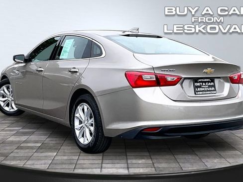 Used 2023 Chevrolet Malibu LT FWD image 2