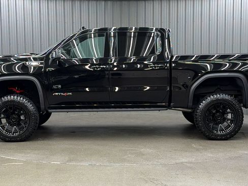 Used 2026 GMC Sierra 1500 AT4X AWD/4WD image 2