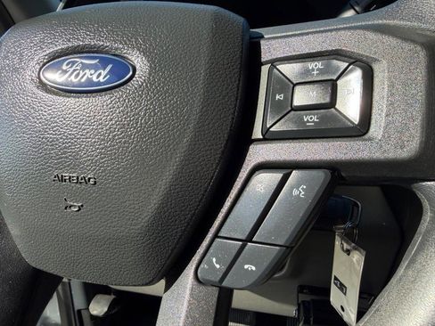 Used 2022 Ford F250 XL w/ Power Equipment Group image 29