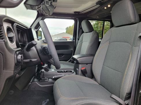 Certified 2024 Jeep Wrangler Unlimited Sport AWD/4WD image 20