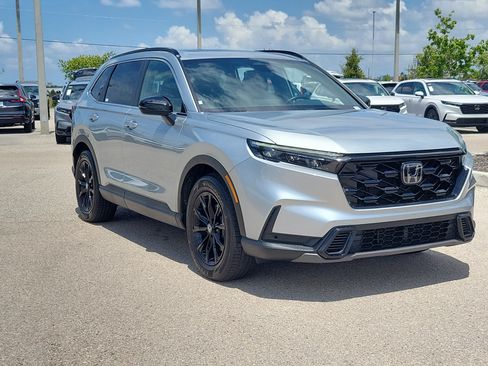 Used 2025 Honda CR-V Sport image 31