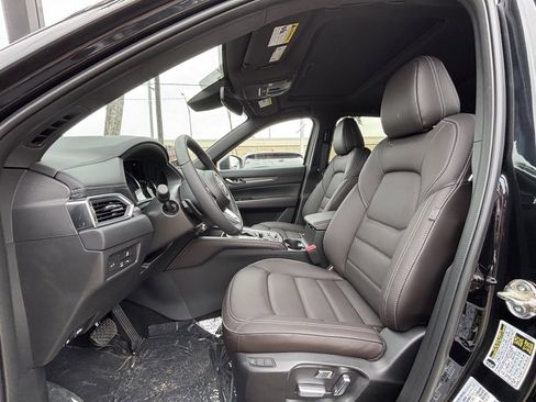 New 2025 MAZDA CX-5 Signature image 15