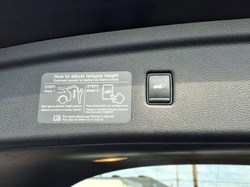 Used 2020 INFINITI QX50 Luxe w/ Navigation Package image 13