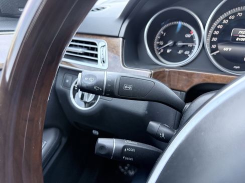 Used 2014 Mercedes-Benz E 350 Sedan image 46