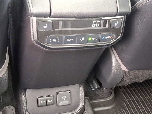 Certified 2022 Toyota Highlander Platinum image 15
