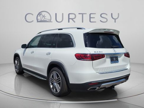 Used 2022 Mercedes-Benz GLS 450 4MATIC image 2