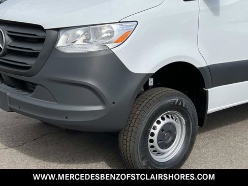New 2025 Mercedes-Benz Sprinter 2500 image 10