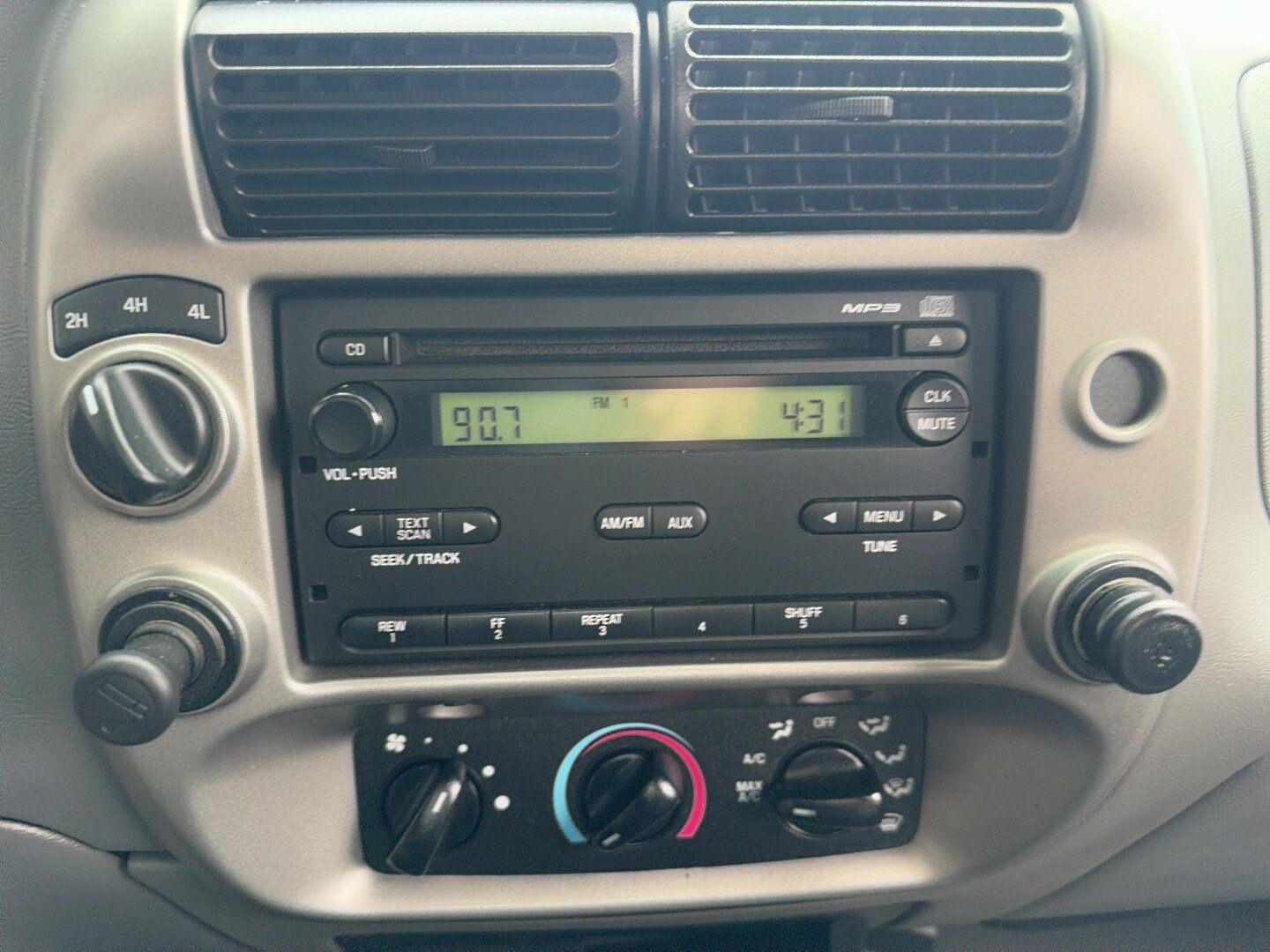 Used 2008 Ford Ranger XLT AWD/4WD image 8