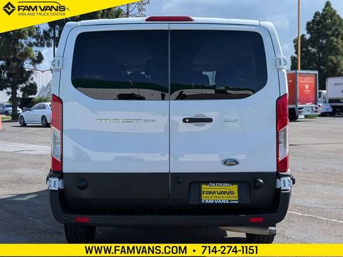 Used 2024 Ford Transit 350 XLT RWD image 6