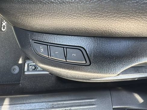 Used 2025 MAZDA CX-5 AWD 2.5 S w/ Preferred Package image 21
