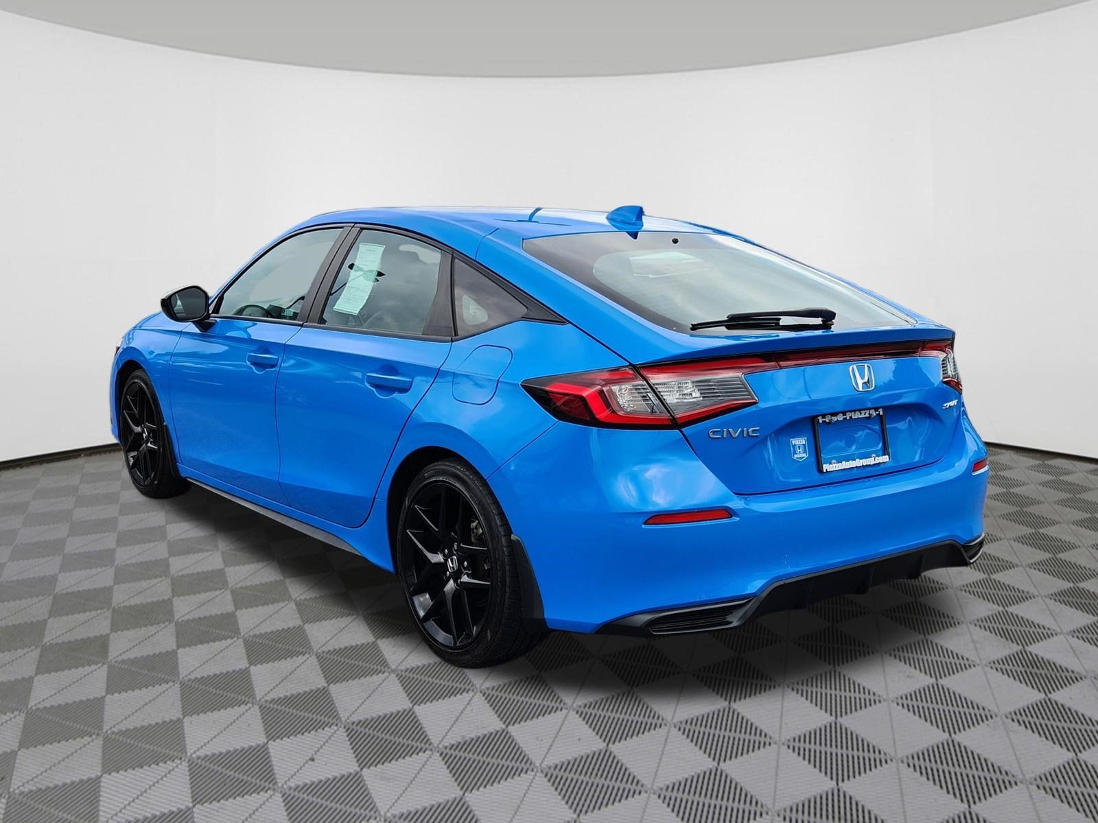 Used 2024 Honda Civic Sport image 3
