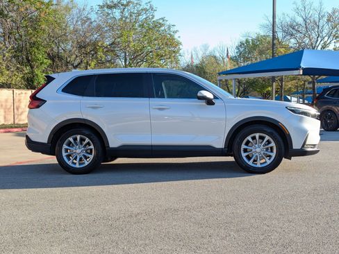 Used 2024 Honda CR-V EX-L image 2