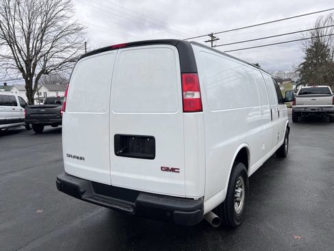 Used 2018 GMC Savana 2500 Extended image 5