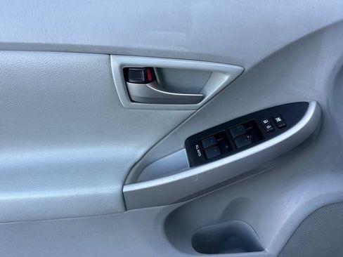 Used 2013 Toyota Prius Two FWD image 12