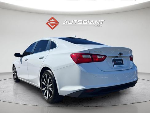 Used 2018 Chevrolet Malibu LT w/ True North Edition FWD image 5