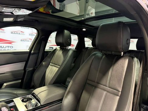 Used 2022 Land Rover Range Rover Velar R-Dynamic S image 19