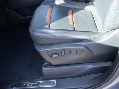 Certified 2025 GMC Sierra 1500 AT4 w/ Technology Package image 13