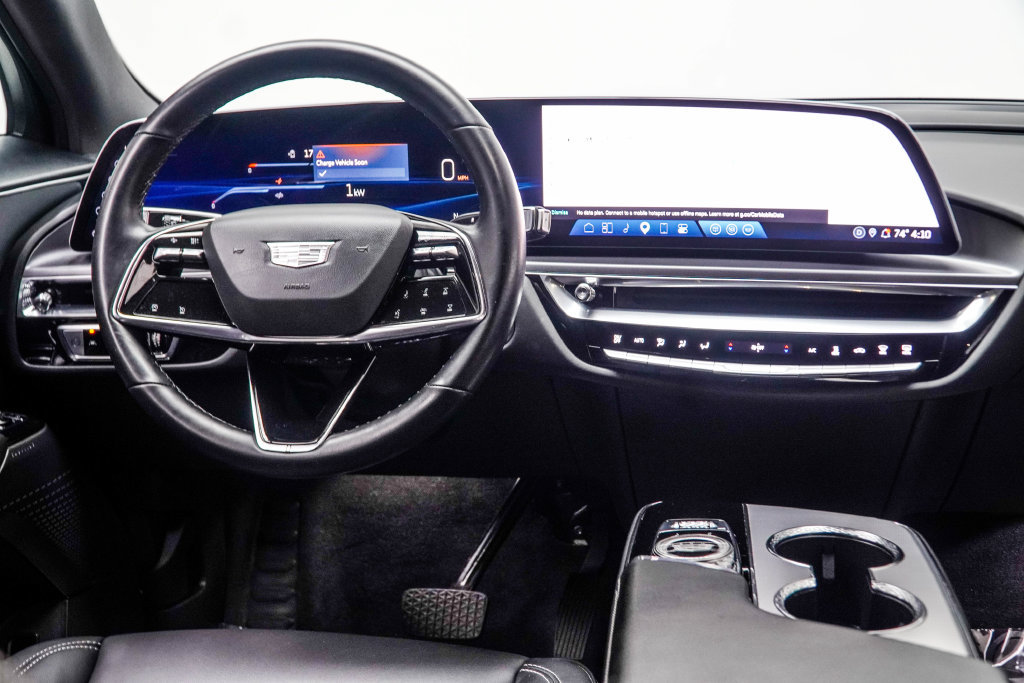 Used 2024 Cadillac Lyriq Tech RWD image 19