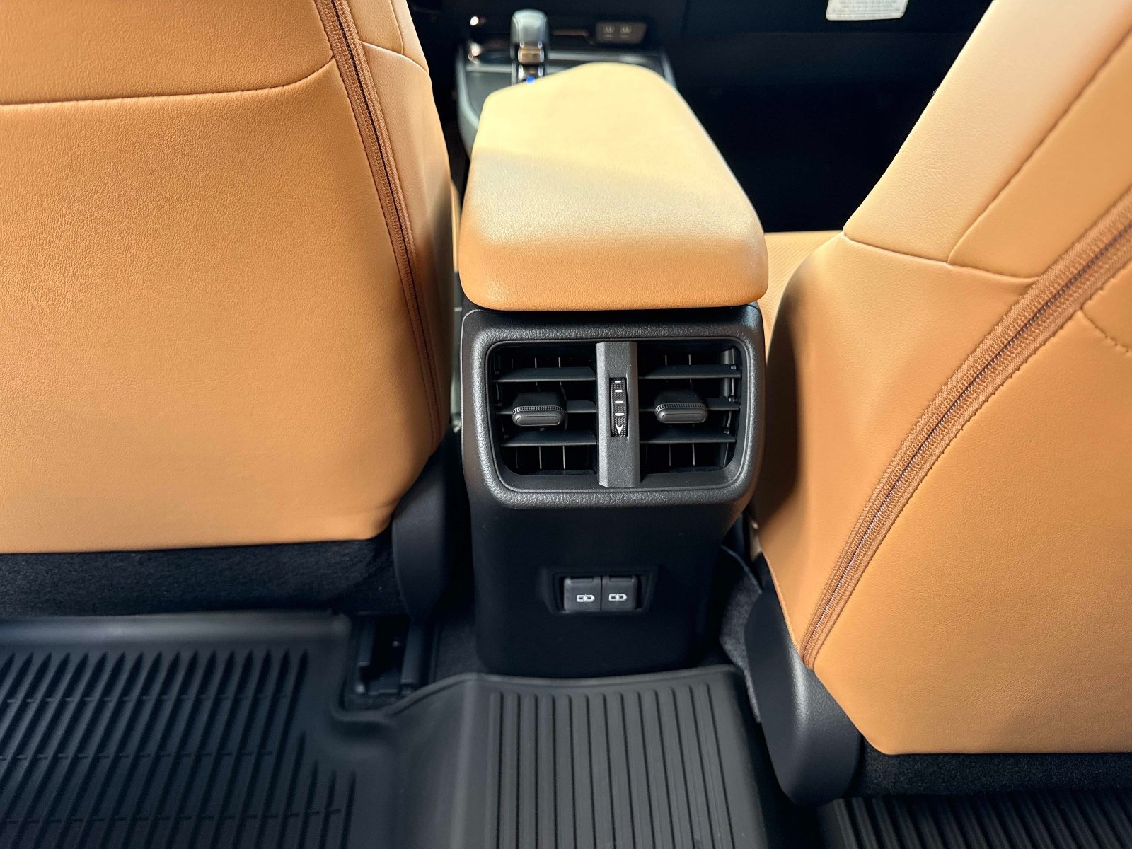 New 2026 Lexus UX 300h FWD w/ Accessory Package (2T) image 13