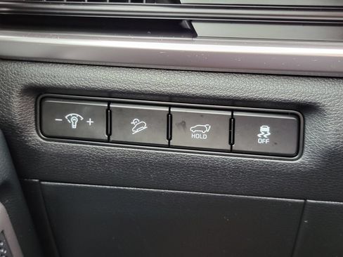 Used 2025 Kia Telluride S AWD/4WD image 16