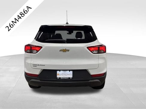 Used 2025 Chevrolet TrailBlazer LS w/ LS Convenience Package AWD/4WD image 31