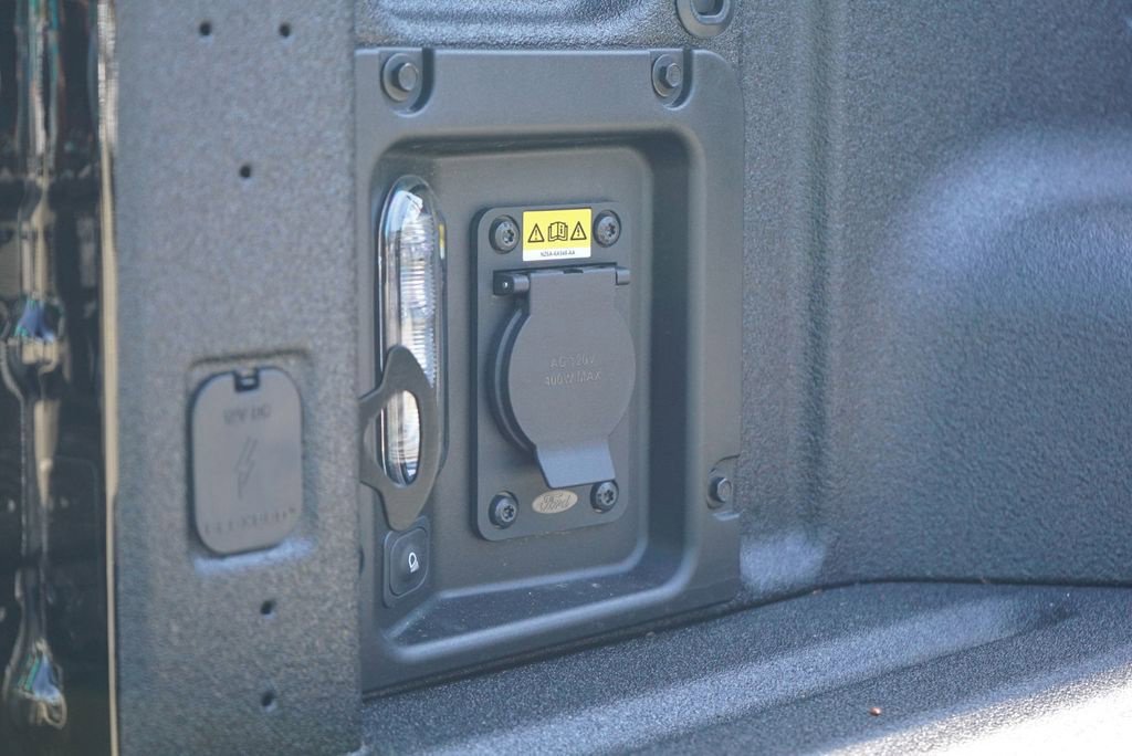 New 2026 Ford Maverick Tremor AWD/4WD image 28