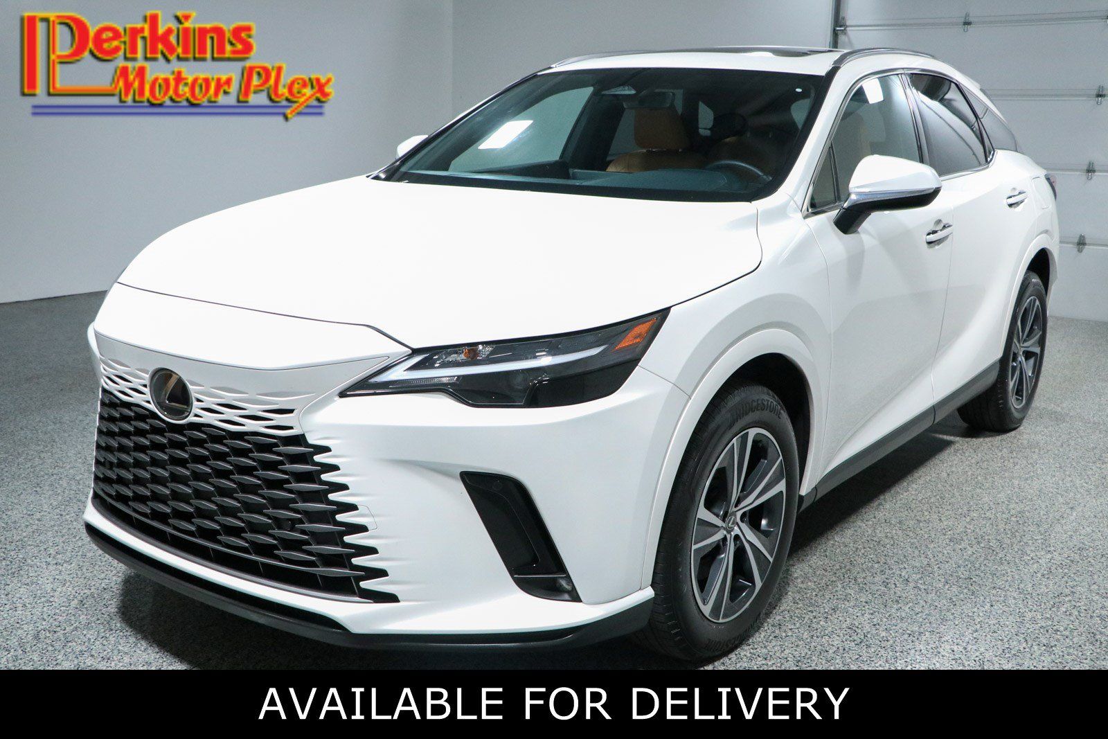 Used 2025 Lexus RX 350 Premium w/ Accessory Package (Z1) FWD image 1