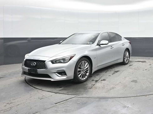 Used 2020 INFINITI Q50 Luxe w/ Essential Package (3.0T Luxe) AWD/4WD image 5