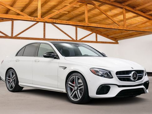 Used 2019 Mercedes-Benz E 63 AMG S image 7
