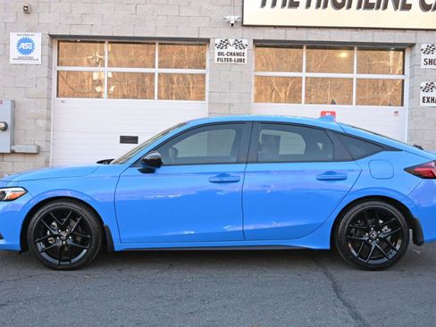 Used 2024 Honda Civic Sport image 4