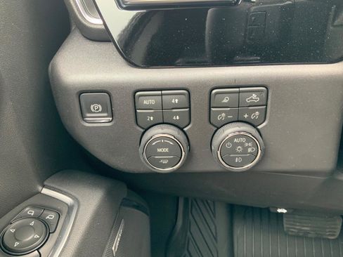 New 2026 Chevrolet Silverado 1500 LT Trail Boss w/ LT Trail Boss Premium Package image 31