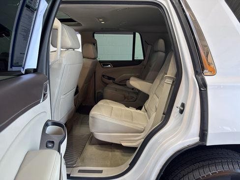 Used 2018 GMC Yukon Denali AWD/4WD image 12