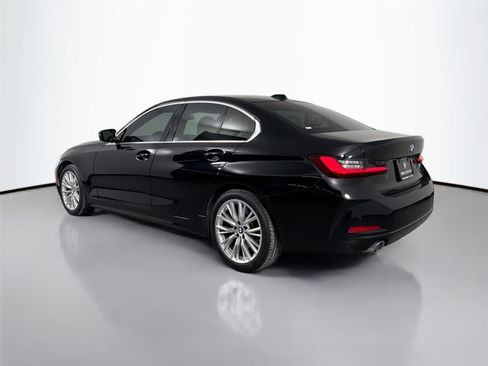 Certified 2024 BMW 330i Sedan w/ Convenience Package RWD image 7